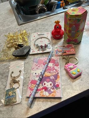 Red Duck Bath Toy & Pink Charm Kids Hair Accessory Set